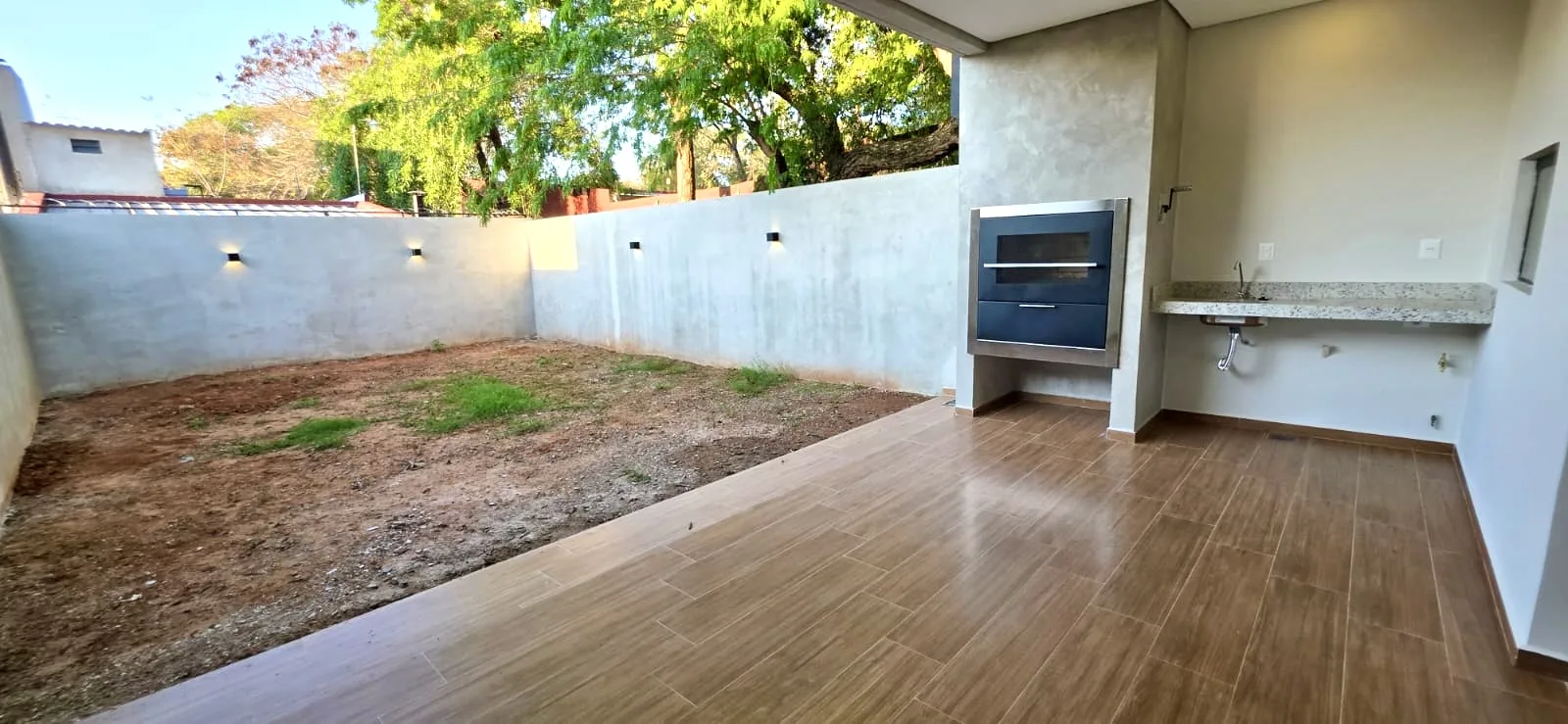 Dúplex a Estrenar en Venta en Altos del Golf, Lambaré | 4 Dormitorios, Quincho y Apto para Crédito Bancario — foto 9