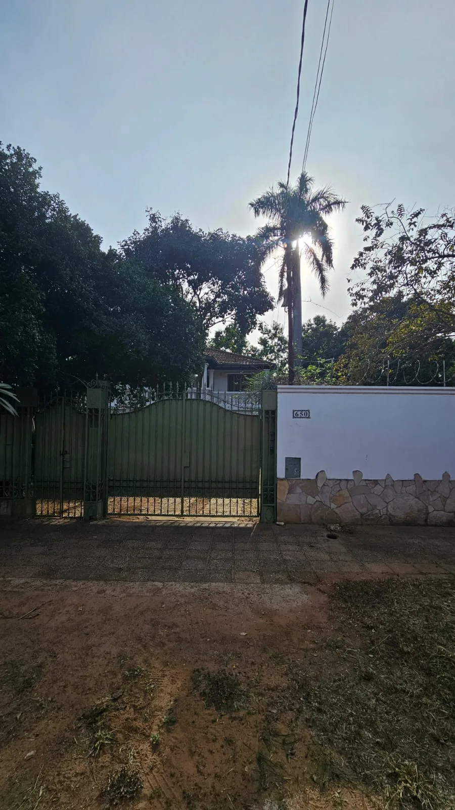 Casa en Venta para Refaccionar en Mariano Roque Alonso – Barrio San Blas | Amplios Espacios y Gran Potencial — foto 3
