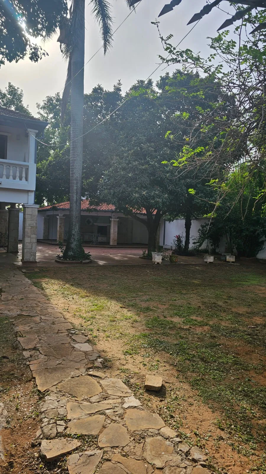 Casa en Venta para Refaccionar en Mariano Roque Alonso – Barrio San Blas | Amplios Espacios y Gran Potencial — foto 7
