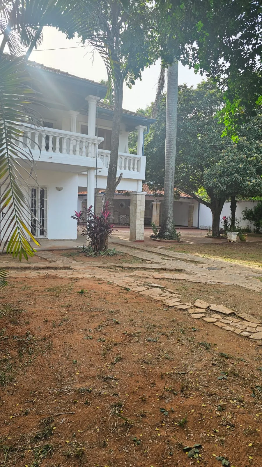 Casa en Venta para Refaccionar en Mariano Roque Alonso – Barrio San Blas | Amplios Espacios y Gran Potencial — foto 8