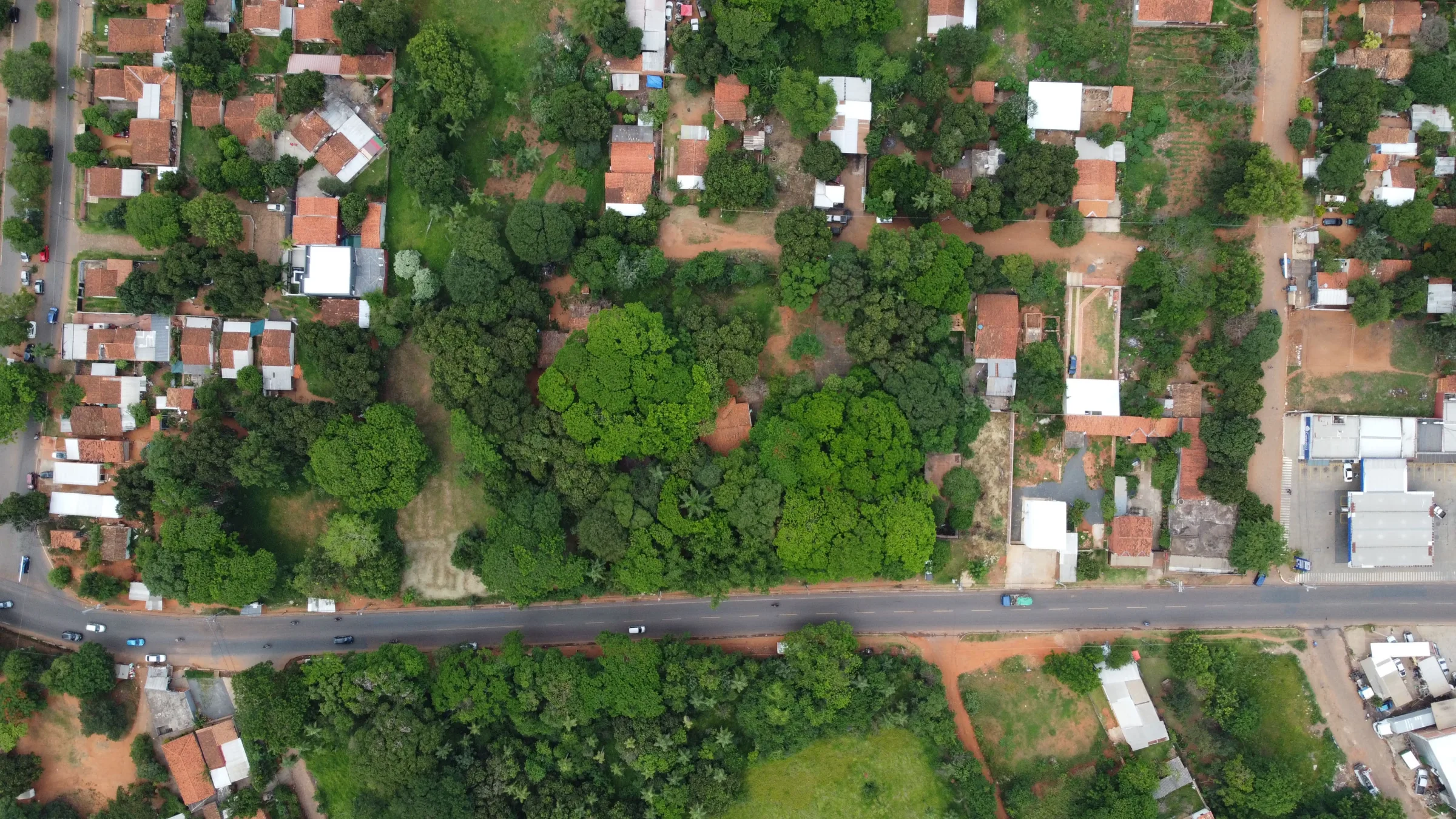 Terreno en Venta en Luque – 5.516 m² sobre Av. Coronel Martínez | Ideal para Desarrollo Inmobiliario e Inversión — foto 2